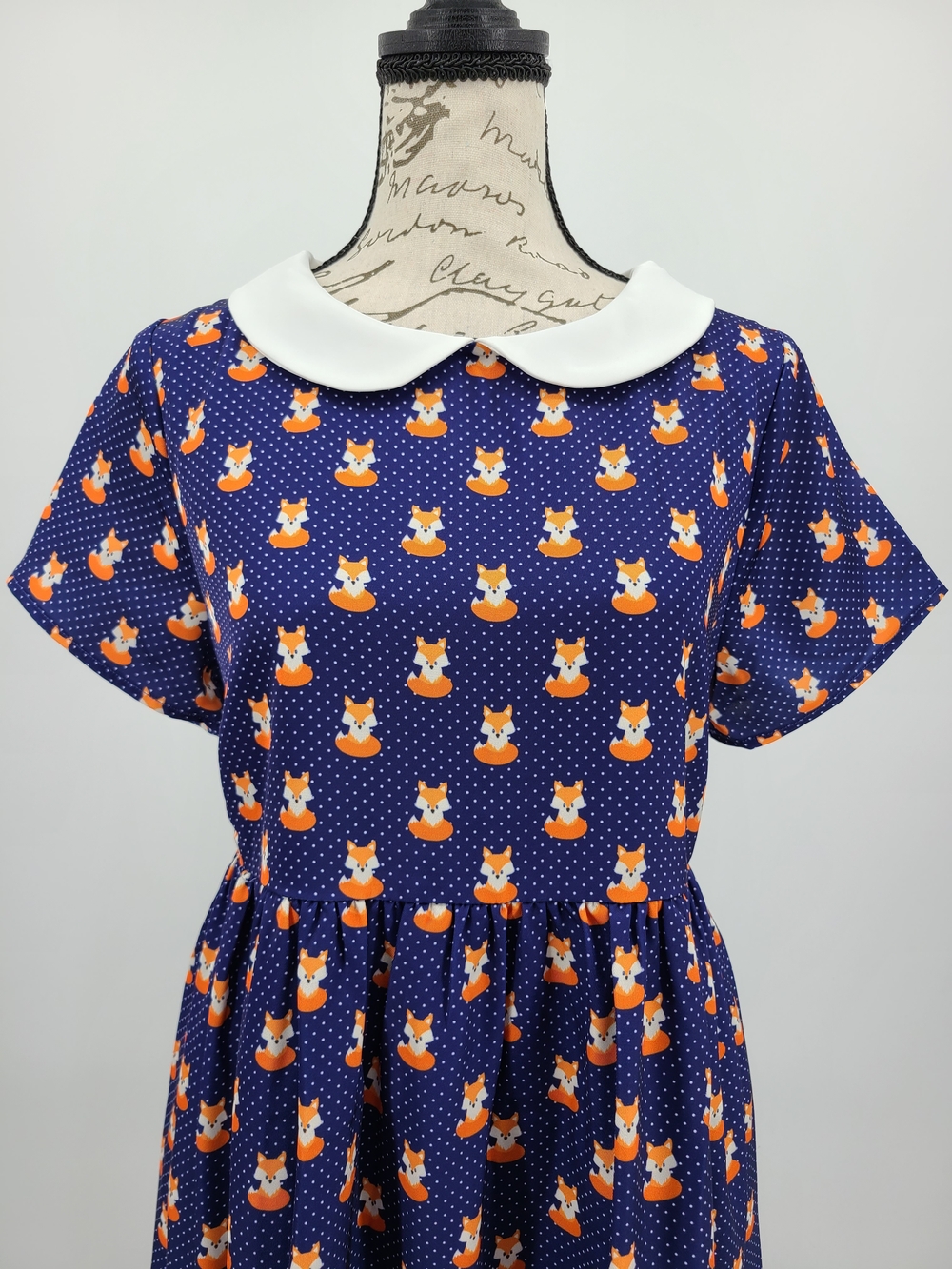 ModCloth Baby Doll Fox Print Dress With White Peter Pan Collar Size Medium